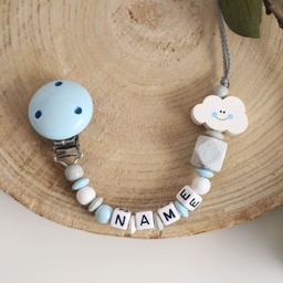 Schnullerkette mit Namen "Wolke"